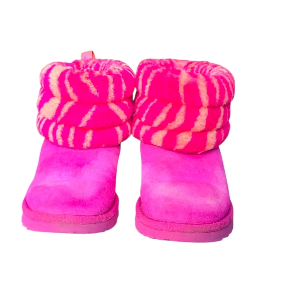 UGG Kids Boots Bright Pink Patterned Cuff - Picture 2 of 8